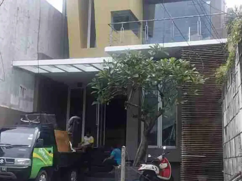 Jl. Saraswati, Cipete Utara, Jakarta Selatan