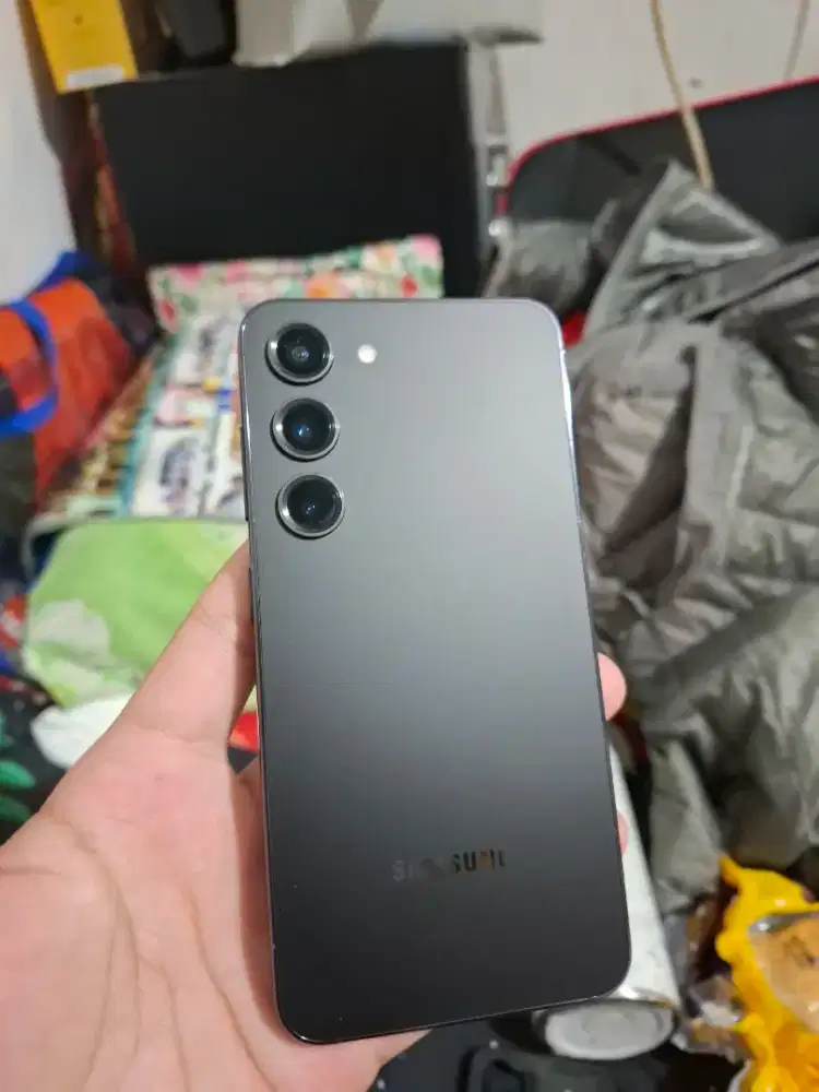 Samsung S23 8/256 Ex sein fullset