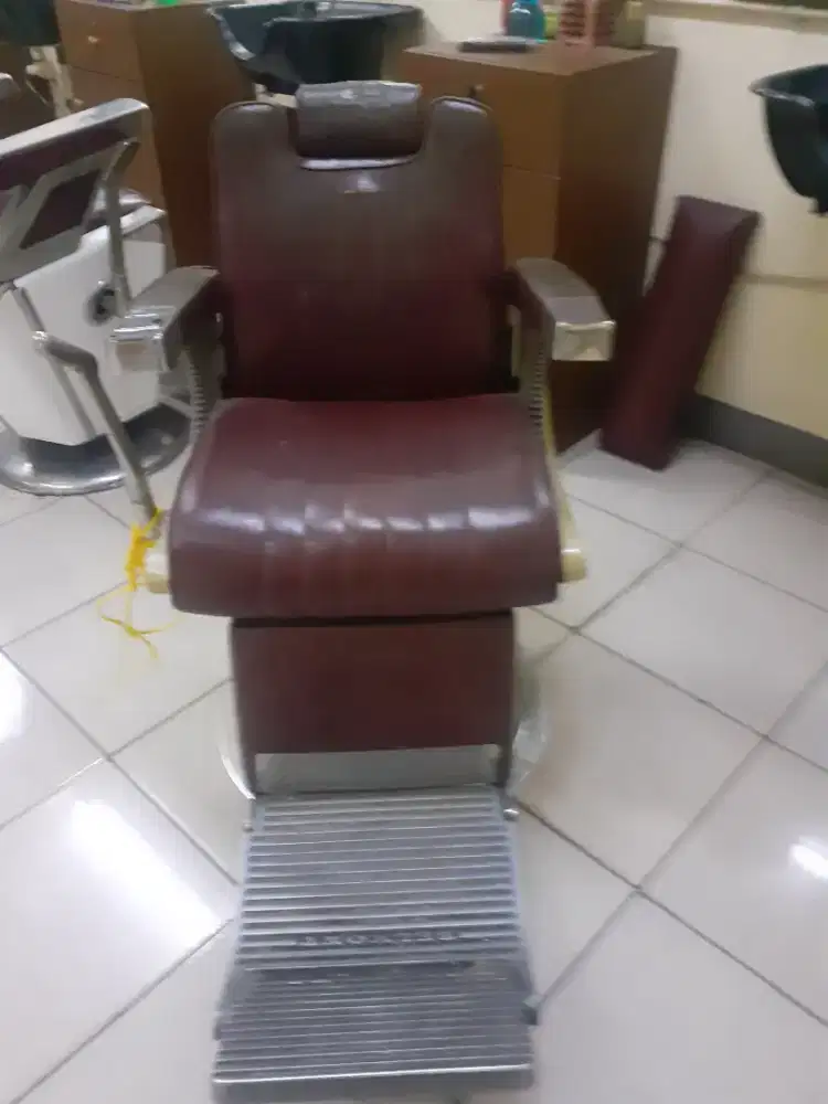 kursi barbershop