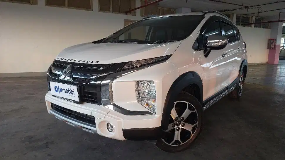 TDP 12JT, Mitsubishi Xpander 1.5 Cross Premium Package-AT Putih 2021
