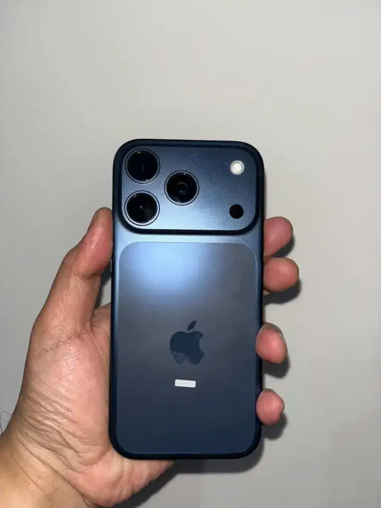 Iphone 17 pro 512 GB deep blue
