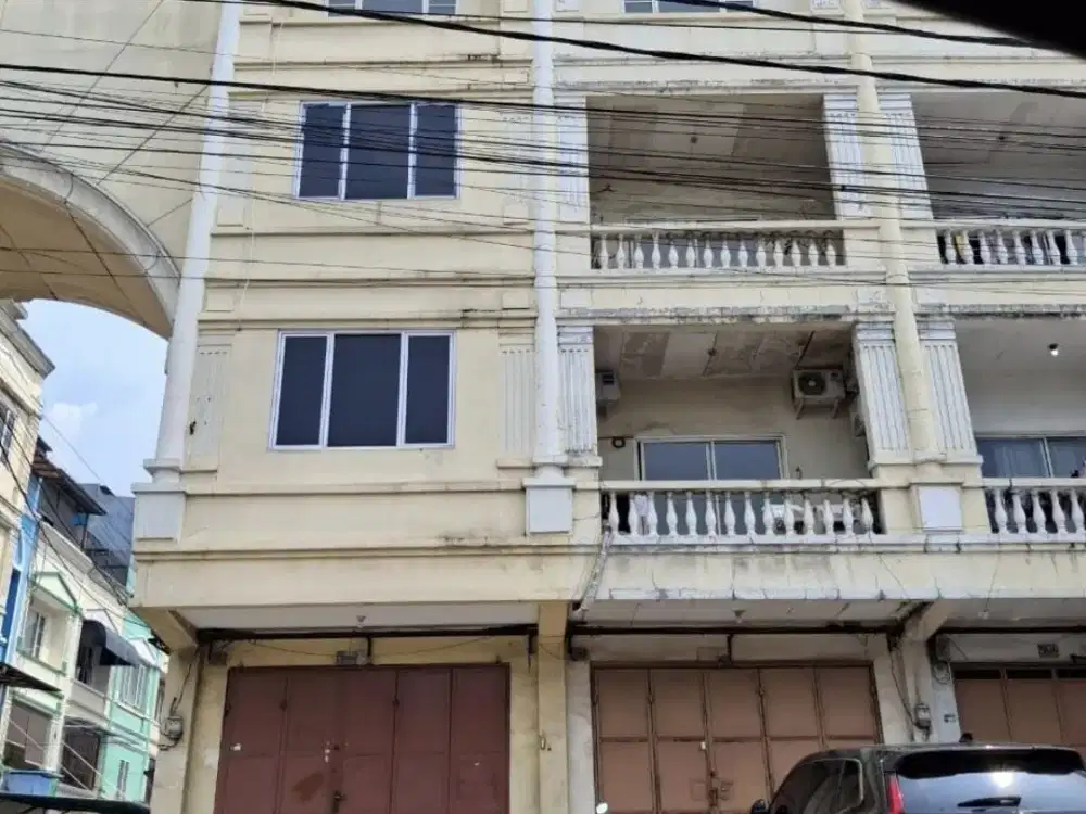 Di Sewa Ruko 4 Lantai Siap Huni di Jalan Wijaya - Tubagus Angke Jakarta Barat