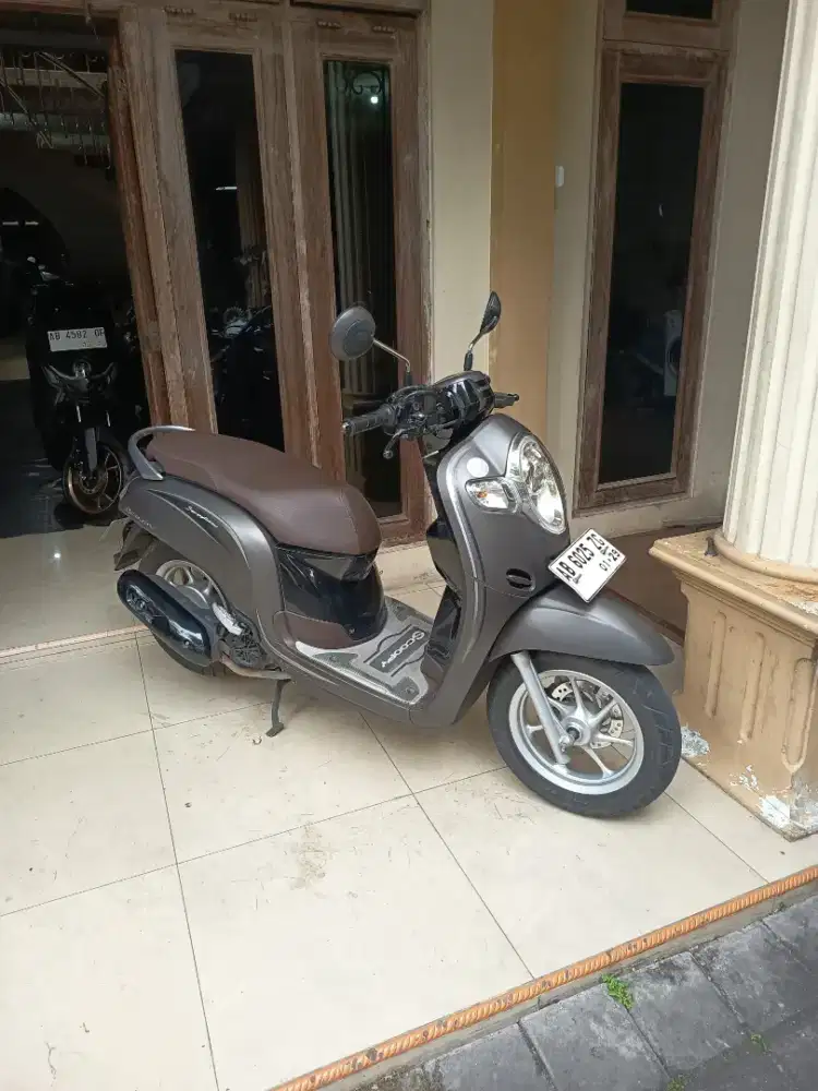 Scoopy coklat 2019 awal gbm bisa tunai atau kredit