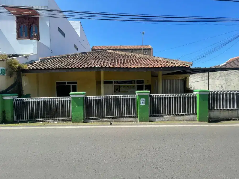 Dijual Rumah di Jalan Sentral Cimahi