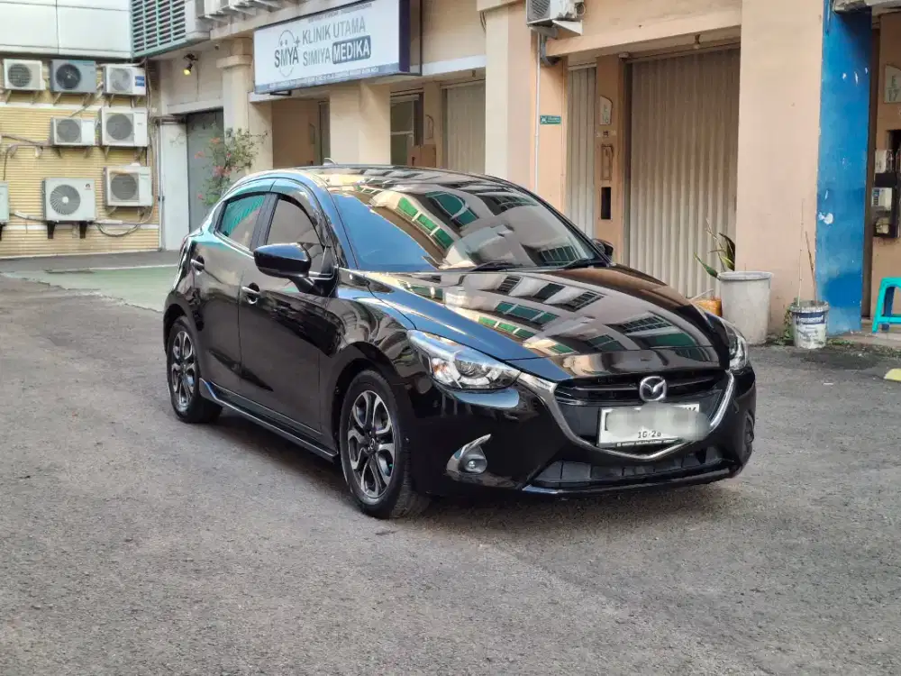 Mazda 2 R matic thn 2018 super istimewa