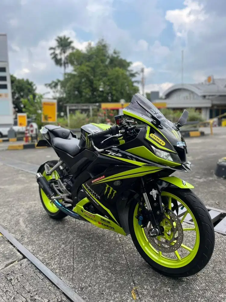 Yamaha R15 V3 Special Edition Monster Energy