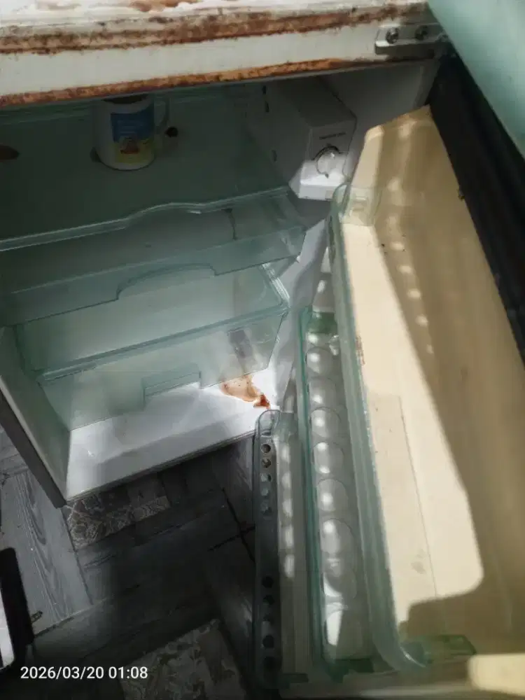 Kulkas 2 pintu sharp