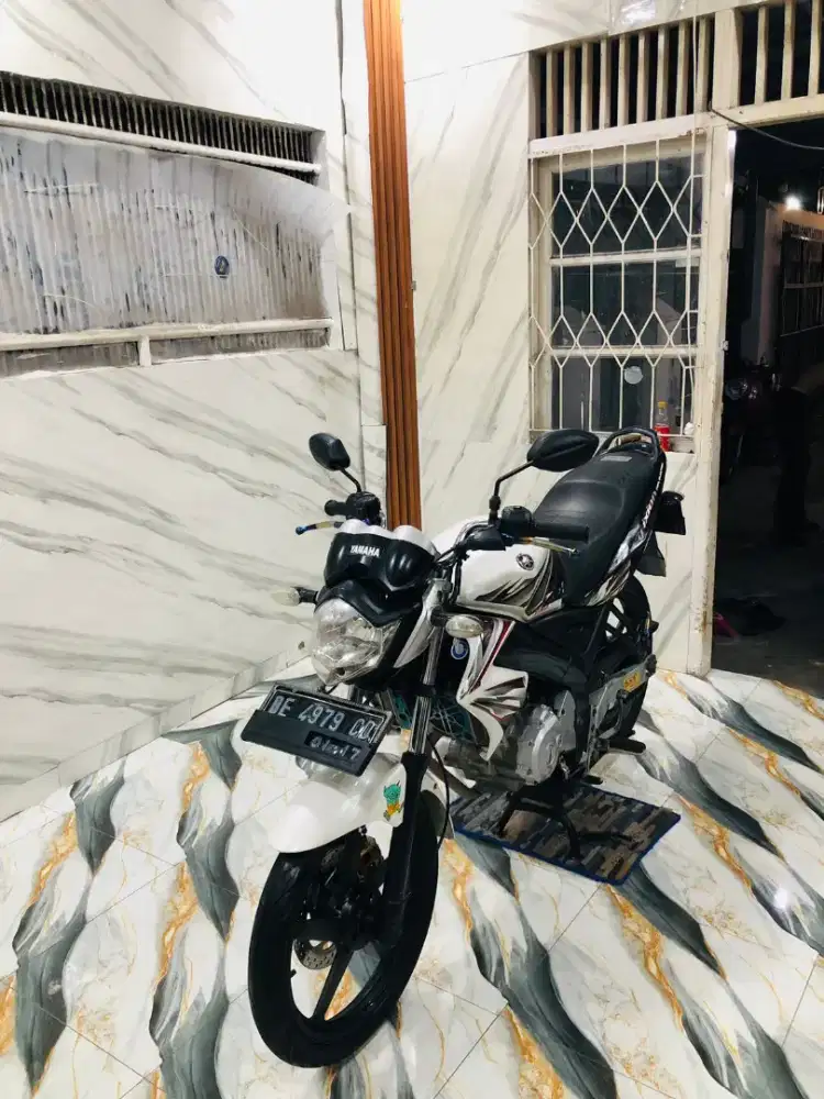 YAMAHA VIXION ISTIMEWA 2012 SANGAT ORIGINAL Pajak Off