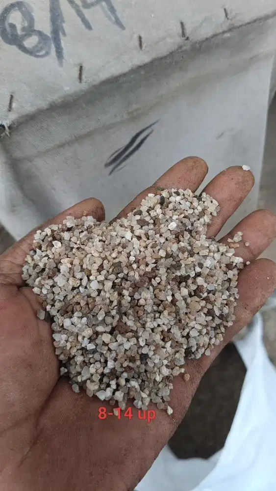 Penjualan pasir silika