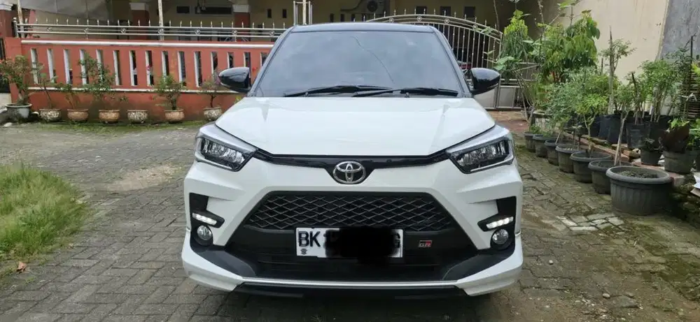 RAIZE 1.0 GR cvt TWOTONE 2024