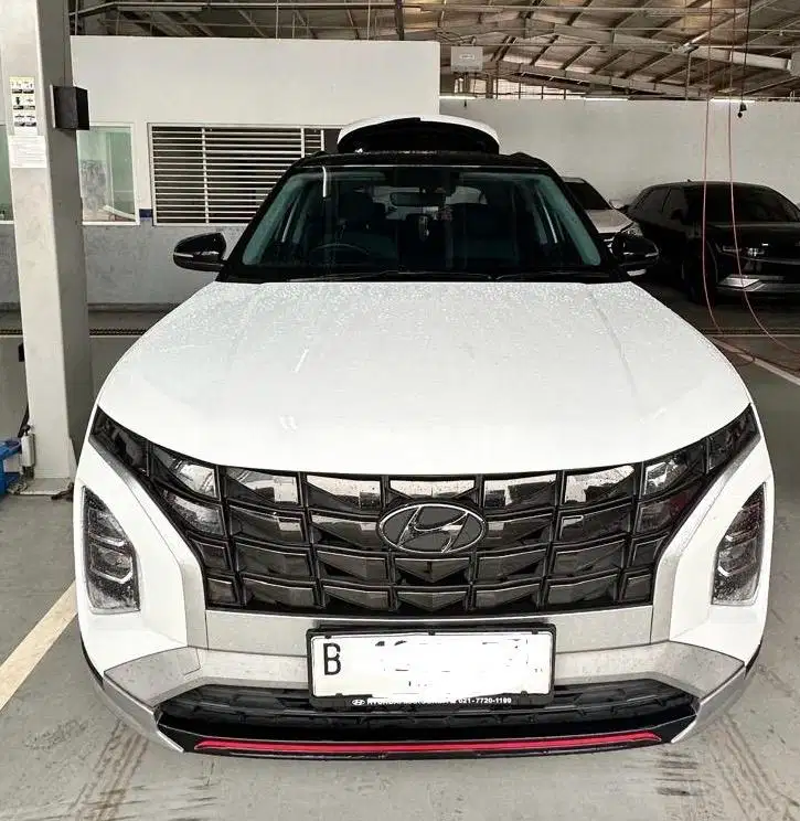 Hyundai Creta Prime (Type Tertinggi) Putih Two Tone Low KM Gress