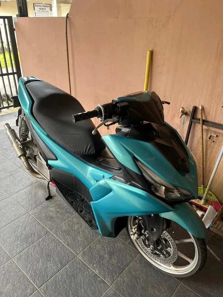 Yamaha aerox new2023