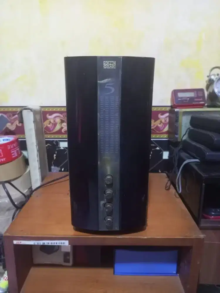 Subwoofer aktif sonicgear