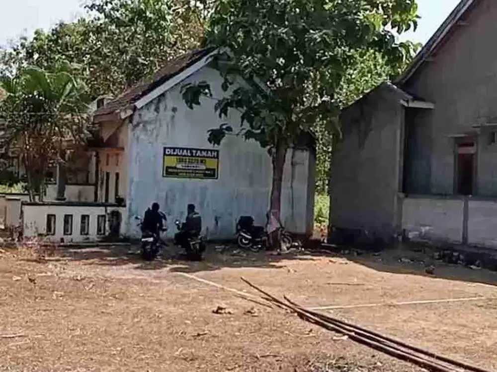 tanah strategis pinggir jalan raya di Kroyo Karangmalang Sragen