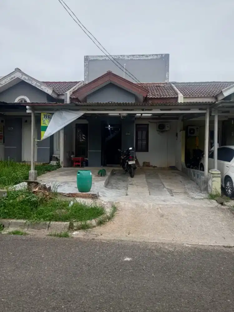 Terima kost putra lembah Hijau Lippo cikarang