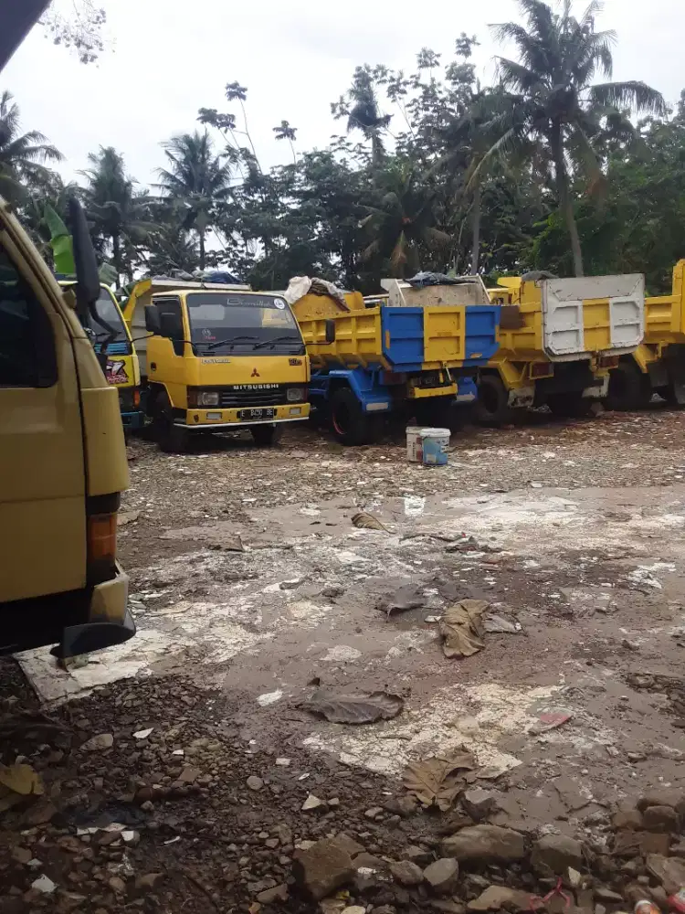 Buang puing dan gali