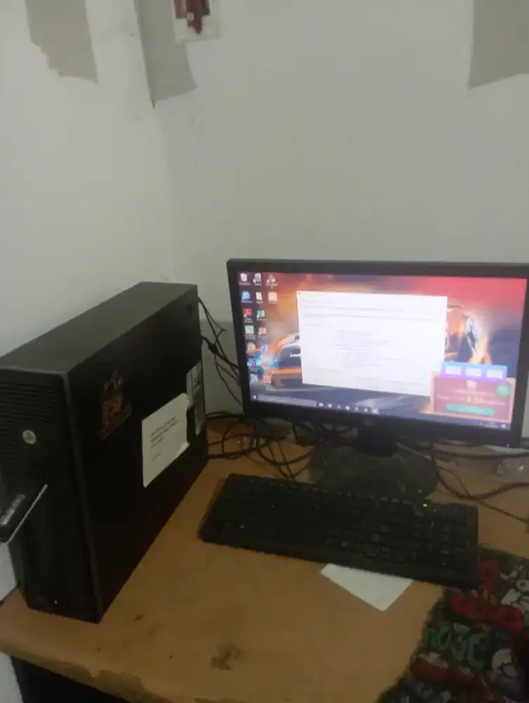 PC + monitor 18,5 inci
