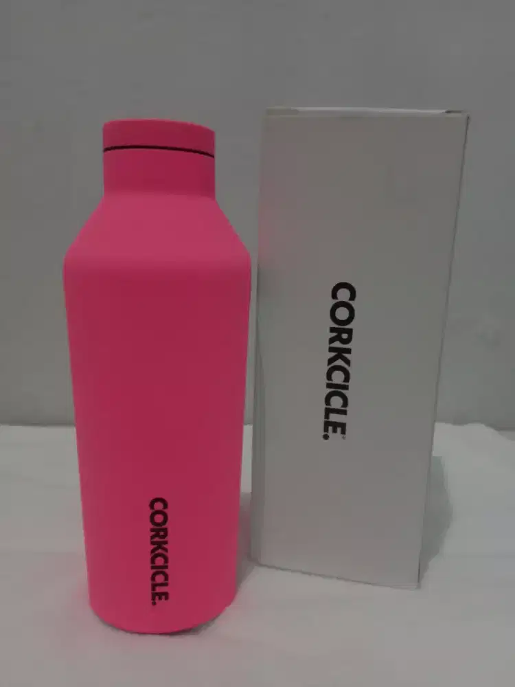 Tumbler Corkcicle Canteen Neon Pink 9oz / 270ml