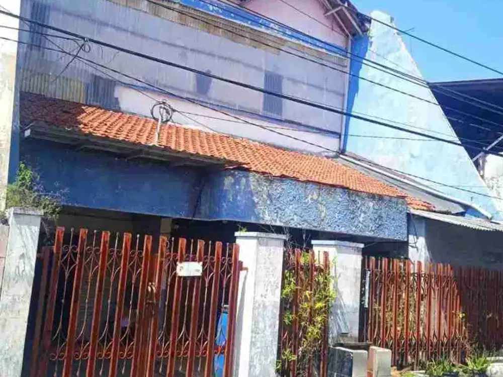 7jt/mtr Hitung Tanah‼️Rumah Karang Empat Surabaya Timur