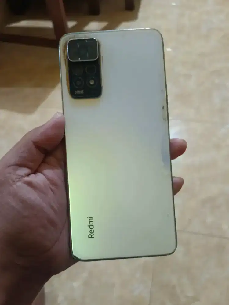 Jual hp redmi note 11 pro ram8/128
Kondisi layar retak bisa tt hp lain