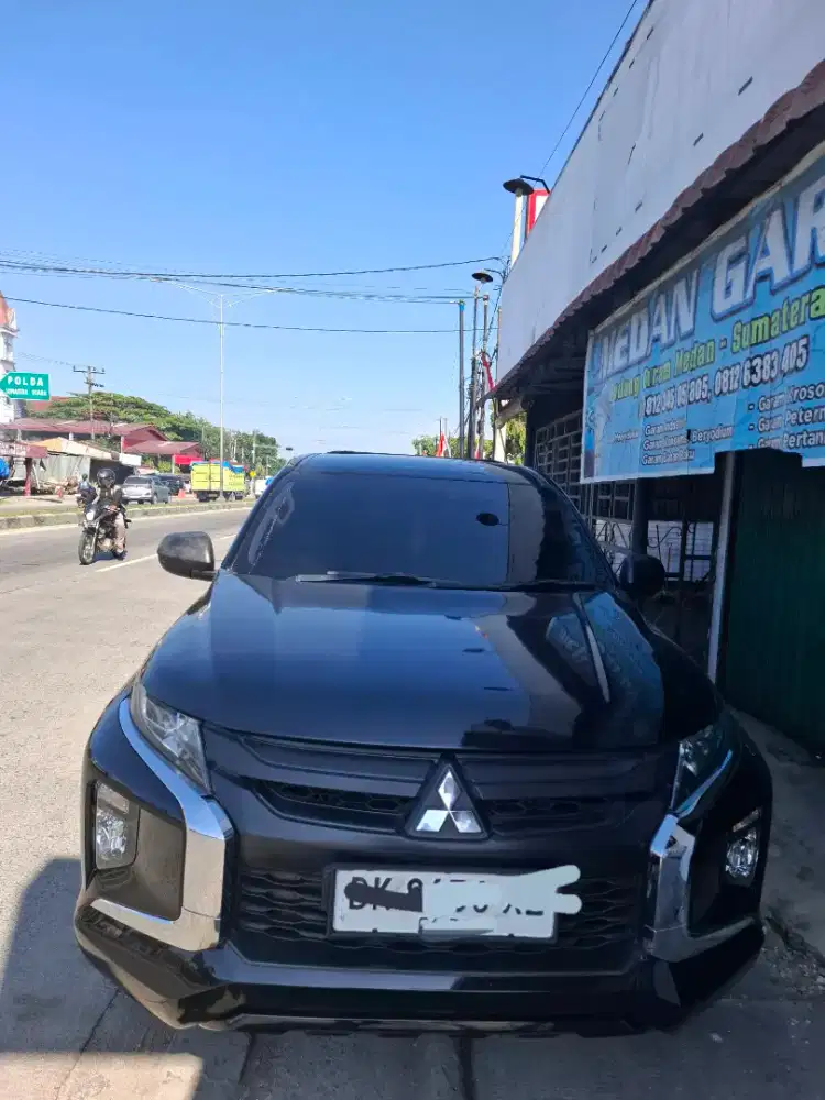 Jual Triton SC 2.5 L SC HDX_L 4x4 MT