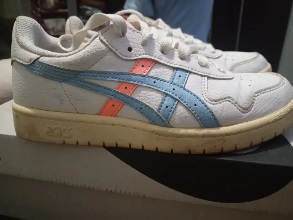 Sepatu merk KEDS original