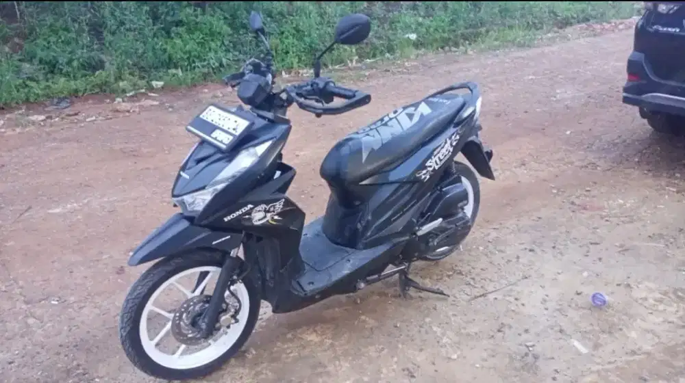 Beat street 2022 plat lamsel