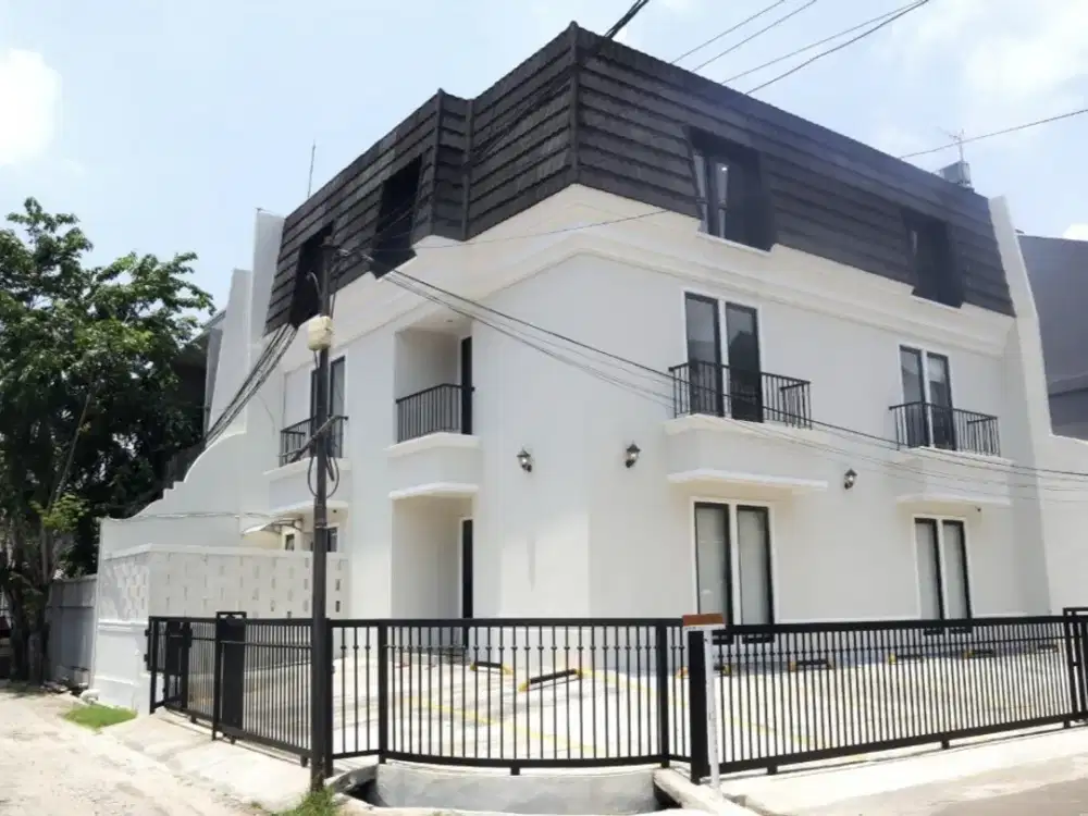 KOS GADING ELOK KELAPA GADING