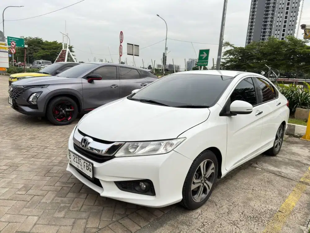 Honda City 2015 GM6 E CVT – Siap Pakai, Pajak Panjang