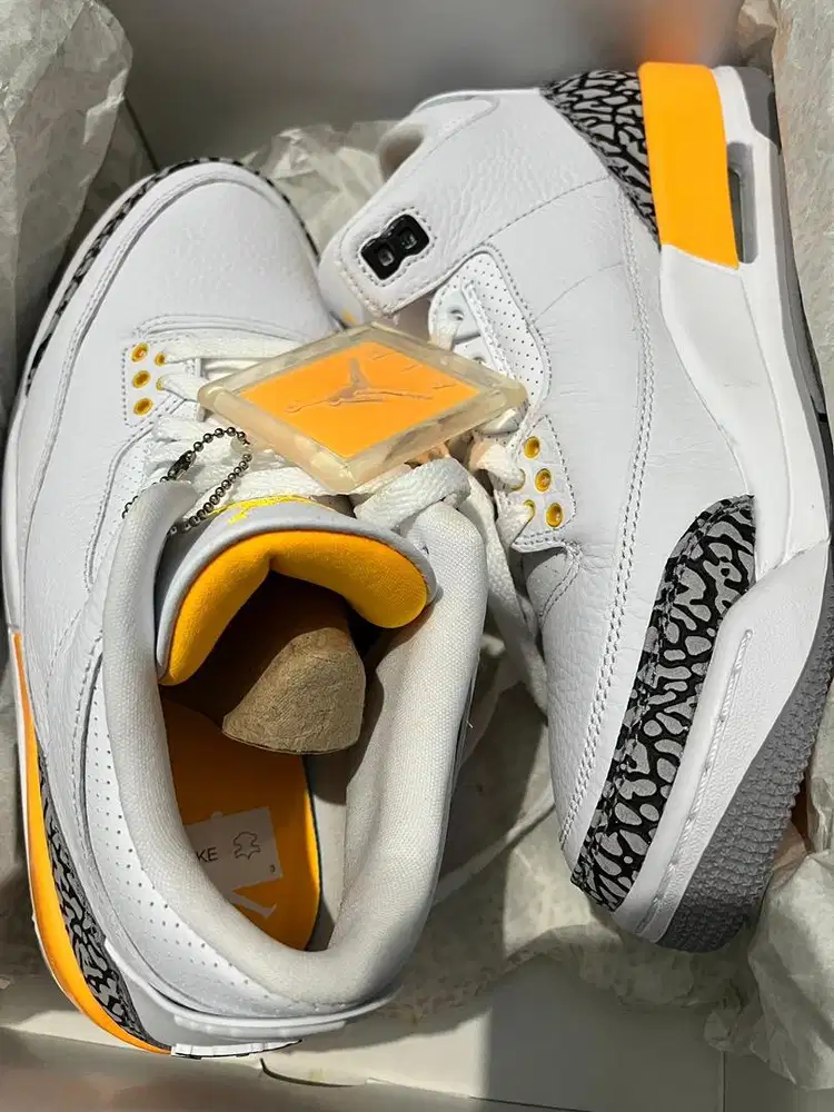 Women) Air Jordan 3 Retro 'Laser Orange'