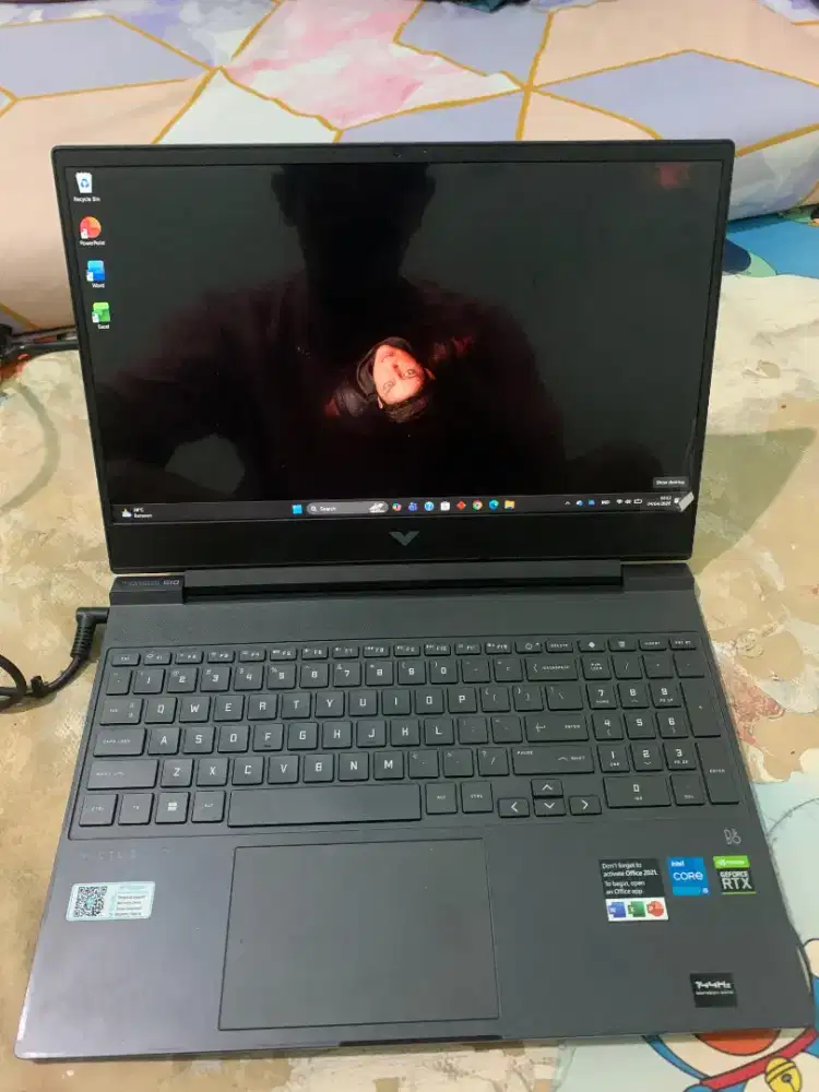 Victus by HP Gaming Laptop 15-fa1061TX