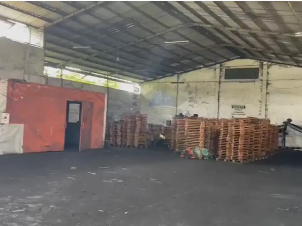 DISEWAKAN GUDANG STRATEGIS - Jl Raya Jatake, Legok Tangerang