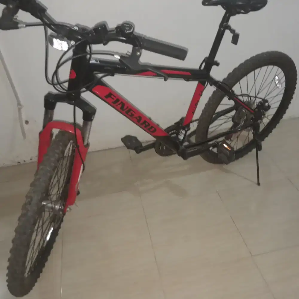 Sepeda gunung MTB merk Finhard 26 Alloy shimano 21 speed