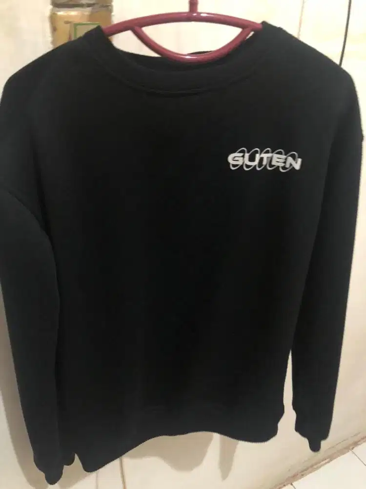 Jaket merk guten inc black