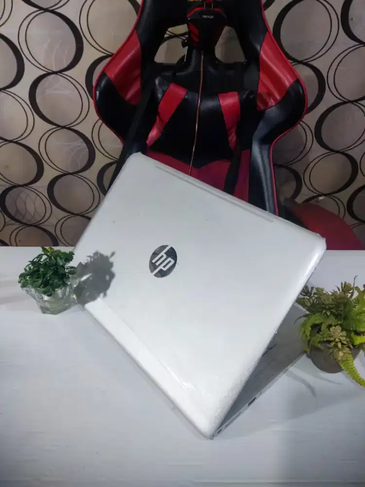 Laptop Superslim HP ENVY 13-F24 RAM 8GB SSD 240GB