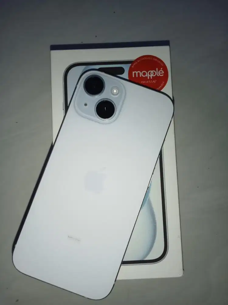 iPhone 15 ibox sudah include charger