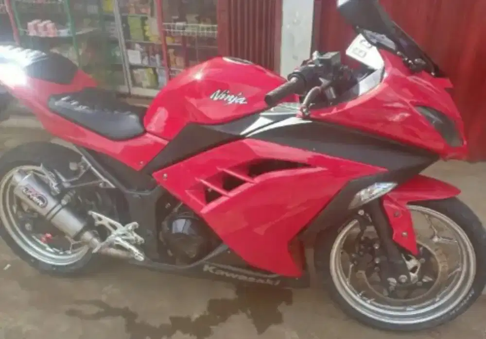 KAWASAKI NINJA 250 TAHUN 2011
