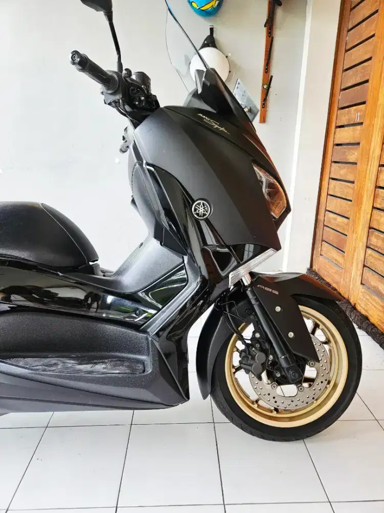 XMAX 2020 low KM milik pribadi.. BU jual cepet