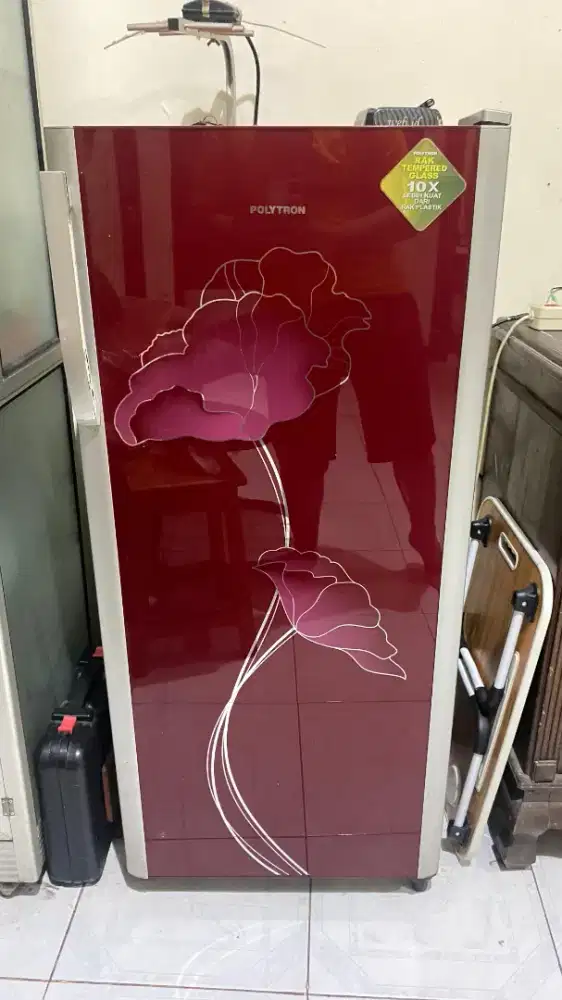 Kulkas Polytron 1 pintu