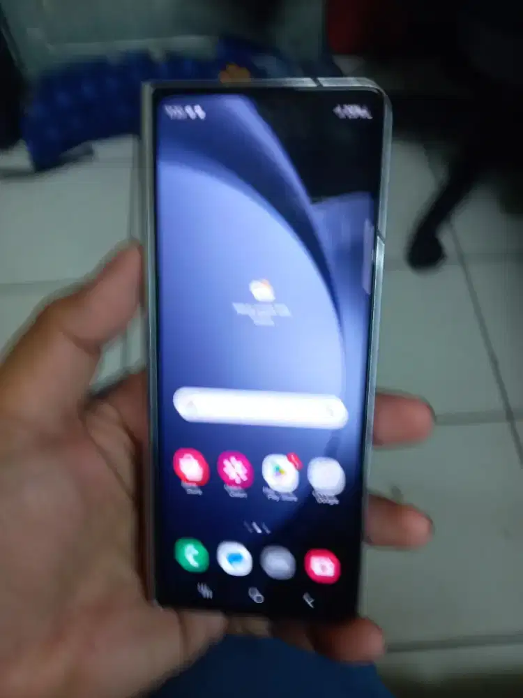 Samsung galaxy fold 5 5G 12/512 batangan