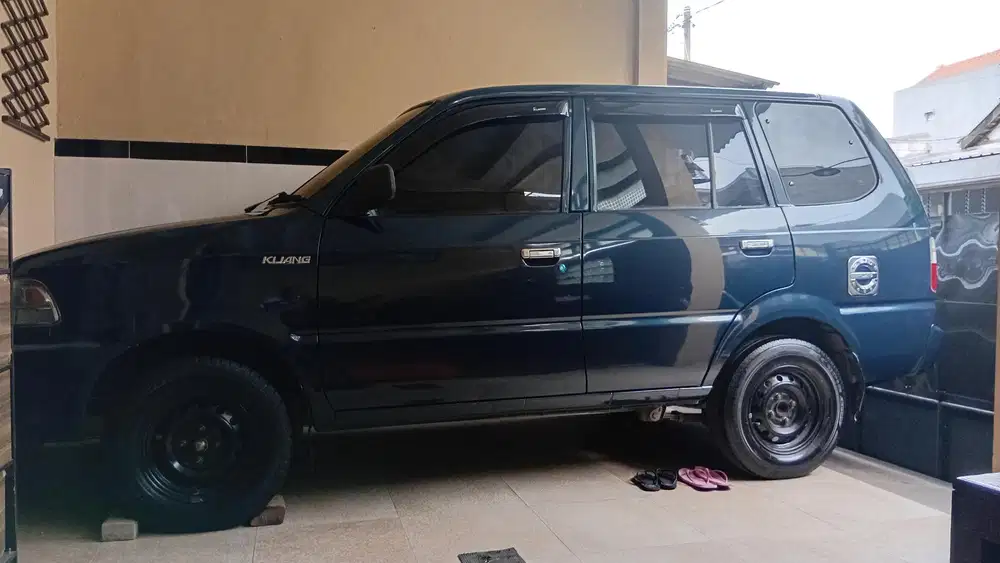 Toyota Kijang 2001 Bensin