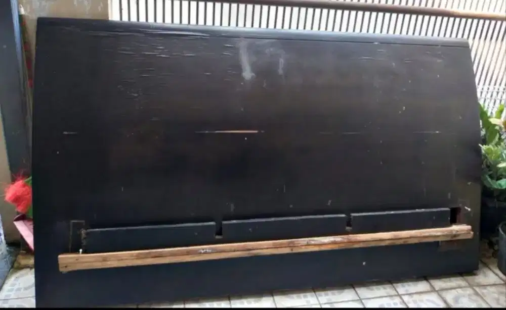 Divan Ranjang Kayu Mahoni+multiplex.180+200cm