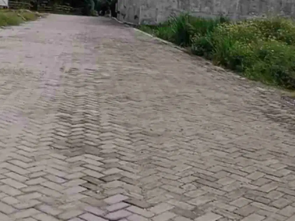 Pekarangan murah & strategis, luas 300m² muka 10m jalan 6,5m, 800m dari jalan Raya lawu,, triyagan mojolaban