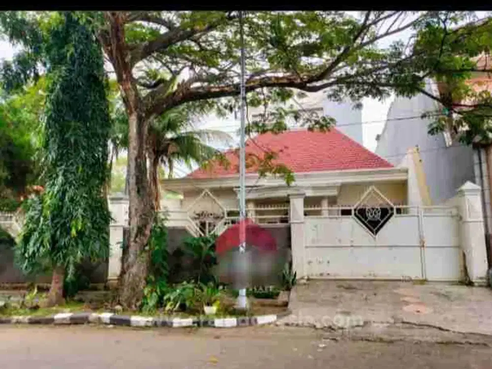 DIJUAL/DISEWAKAN RUMAH PUSAT KOTA SURABAYA JALAN BARITO COCOK UNTUK KANTOR, USAHA DEKAT KE MAYJEN SUNGKONO DAN DIPONEGORO