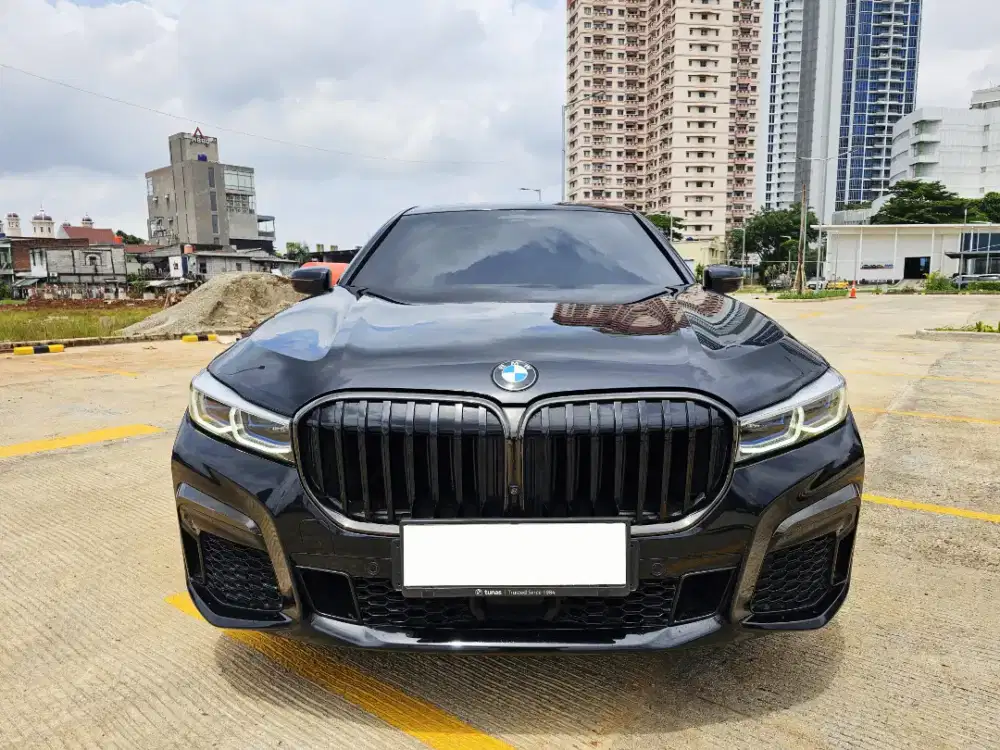 BMW 730LI M SPORT G12 CASH
