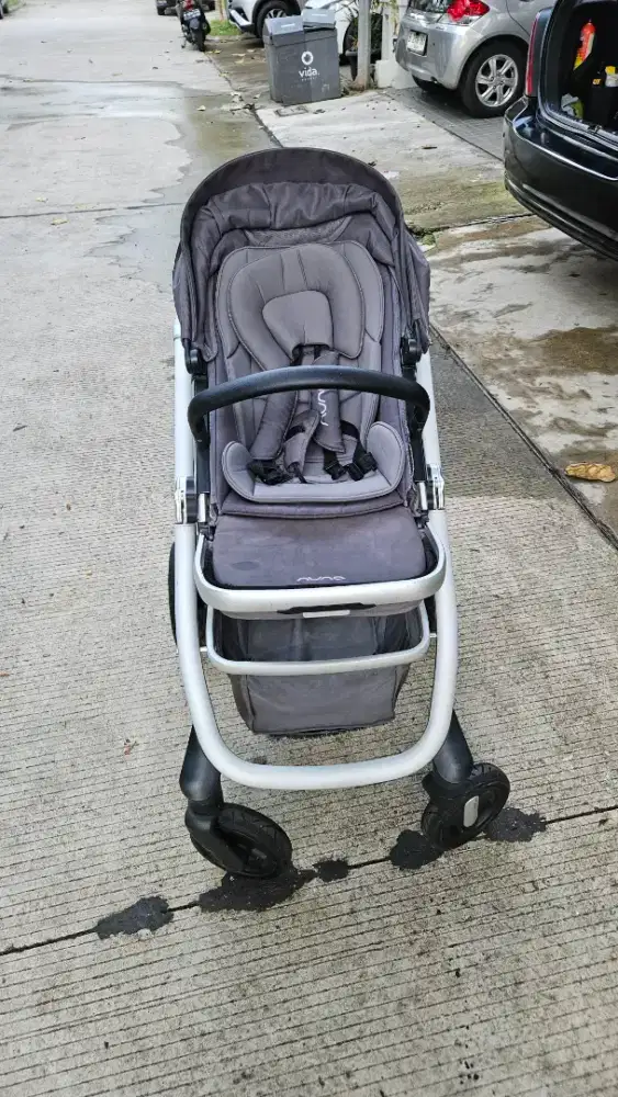 Stoller nuna ivvi plus carry coat