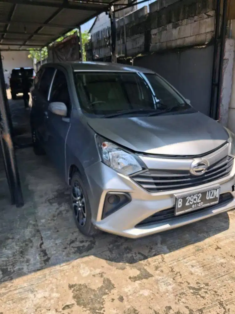 Daihatsu sigra d mt 2021
