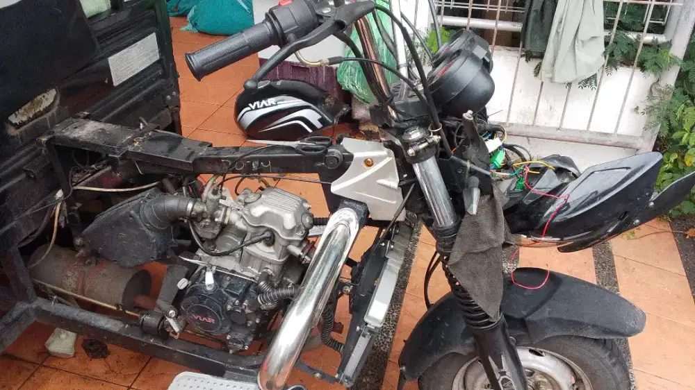 JASA BENGKEL PANGGILAN KENDARAAN BERMOTOR DAN VIAR RODA 3