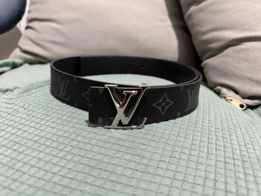 Lv belt monogram reversible