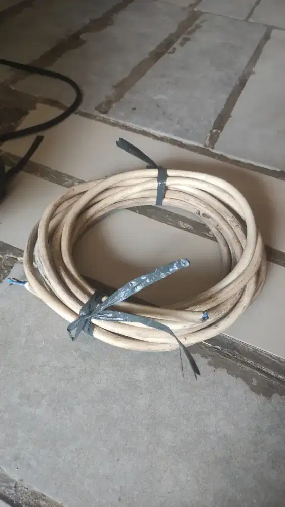 KABEL LISTRIK TEMBAGA TUNGGAL 2x1.5 ETERNA NYM 5 METER